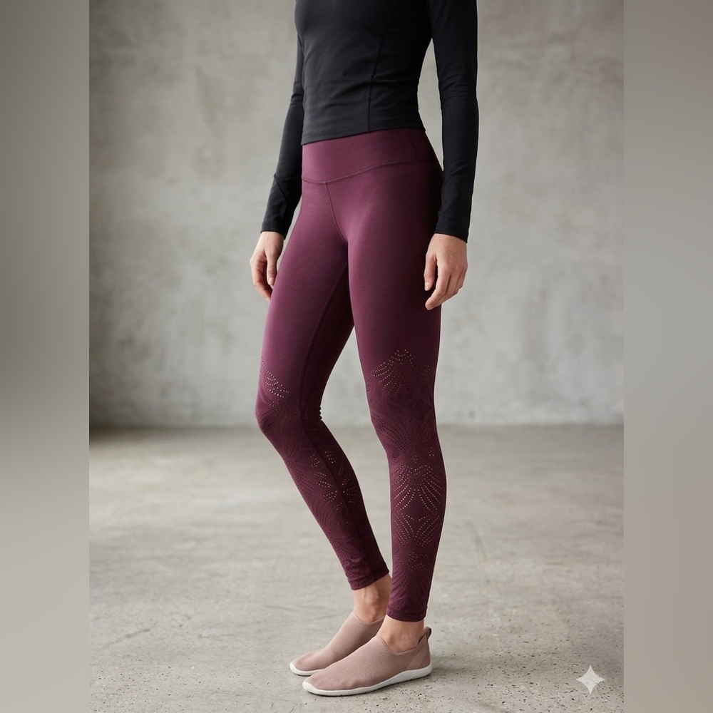 Women's High-Waist Pointelle detail  Leggings - Deep Purple size S